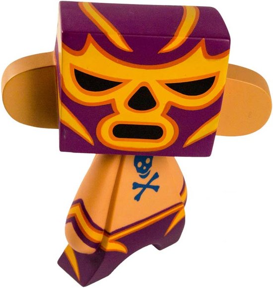 El Lucha figure by Jeremy Madl (Mad), produced by Solid. Front view.