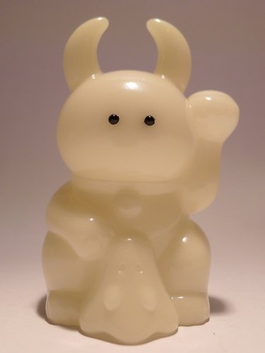 Fortune Uamou (unpainted GID) figure by Ayako Takagi, produced by Uamou. Front view.