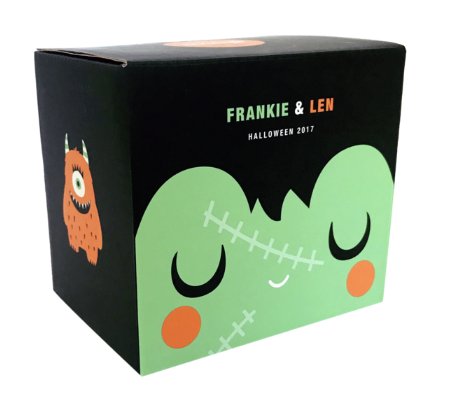 Frankie & Len figure by Momiji, produced by Momiji. Packaging.