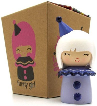 Funny Girl figure by Momiji, produced by Momiji. Packaging.