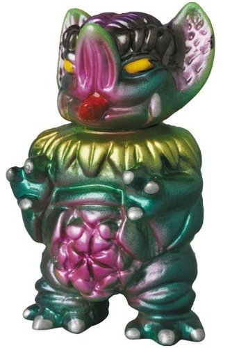 Gacha Mini Set Thirst Quench - Mockbat figure by Paul Kaiju, produced by Paul Kaiju Toys. Front view.