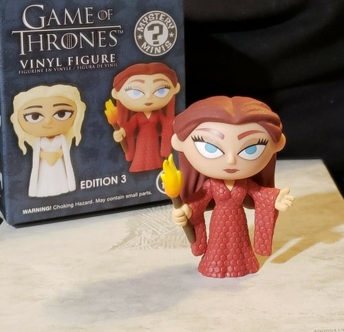 Game of Thrones Mystery Minis - Melisandre figure by Funko, produced by Funko. Front view.