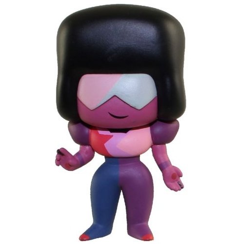 Garnet figure, produced by Funko. Front view.