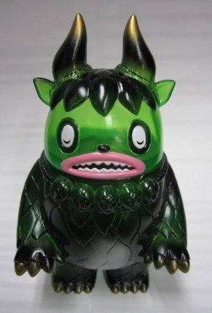Garuru - SSSS Exclusive figure by Itokin Park, produced by Super7. Front view.