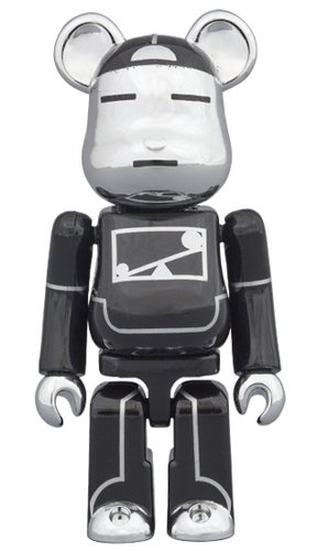 GARY × atmos BE@RBRICK figure, produced by Medicom Toy. Front view.