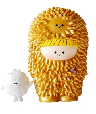Golden Treeson figure by Bubi Au Yeung, produced by Momiji. Front view.