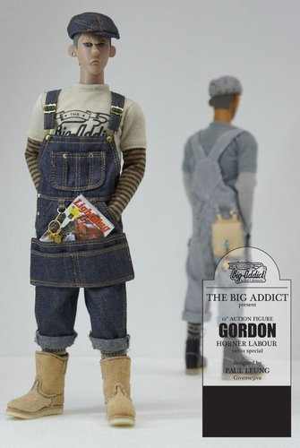Gordon - Horner Labour figure by Paul Leung, produced by Big Addict. Front view.