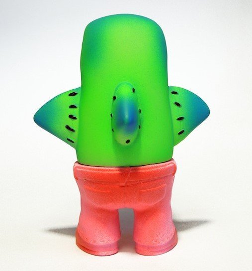 Green Sauce figure by Skinner. Back view.