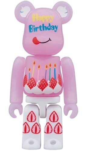 Greeting birthday PLUS BE@RBRICK 100% figure, produced by Medicom Toy. Front view.