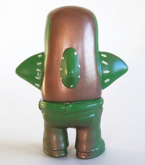 Günther figure by Nathan Hamill. Back view.