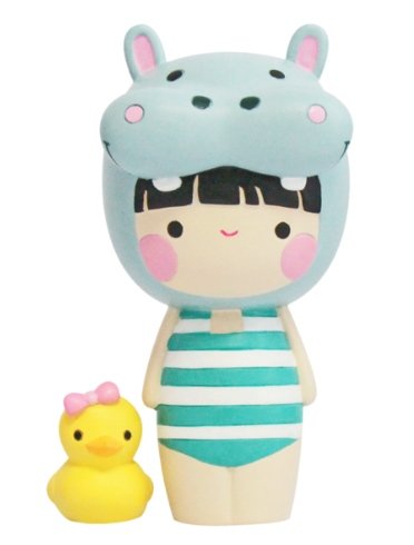 Gwendolyn & Ducky figure by Momiji, produced by Momiji. Front view.