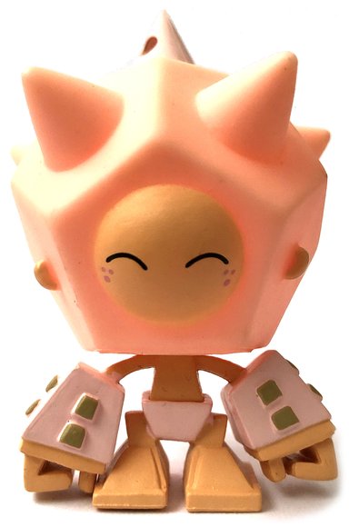 Hanazuki - Pink figure by Hanazuki, produced by ONeill. Front view.