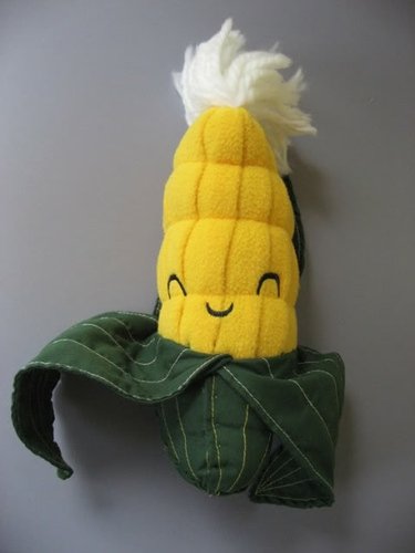 Happy Sleeping - Sweet Mr.Corn figure by Anna Chambers. Front view.