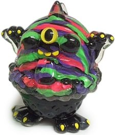 Ice Cream Monster - One-eye GAO/Neon Color With Feet Version figure by Aya Takeuchi, produced by Refreshment. Front view.