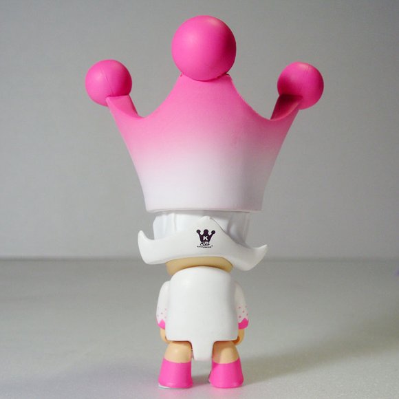 Ice Molly figure by Kenny Wong, produced by Toy2R. Back view.
