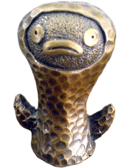 IKI figure by Tim Biskup. Front view.