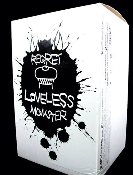 Loveless Monster Regret - First Color figure by T9G, produced by Medicom Toy. Packaging.