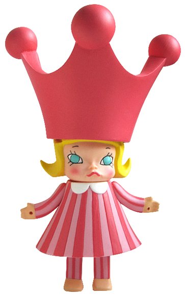 Princess Molly - Pink Edition figure by Kenny Wong, produced by Kennyswork. Front view.