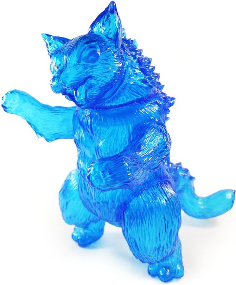 King Negora Blue Clear figure by Mark Nagata, produced by Max Toy Co.. Front view.