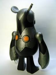 Iron KnuckleBear - Orange Eye figure by Touma, produced by Toy2R. Back view.