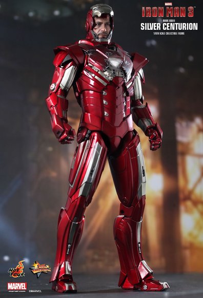 Iron Man 3 : Silver Centurion (Mark XXXIII) figure by Jc. Hong, produced by Hot Toys. Front view.