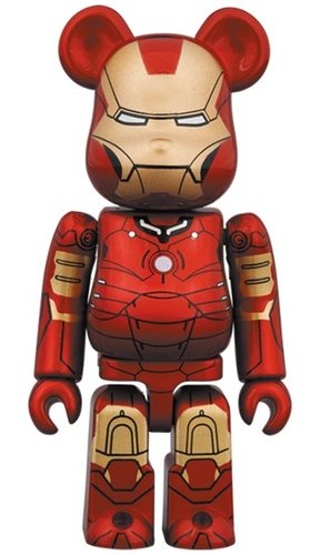 IRON MAN MARK III BE@RBRICK 100％ figure, produced by Medicom Toy. Front view.