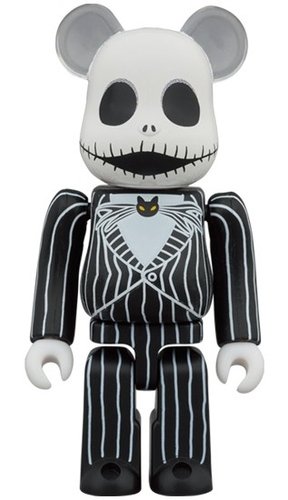 Jack Skellington BE@RBRICK 100％ figure, produced by Medicom Toy. Front view.