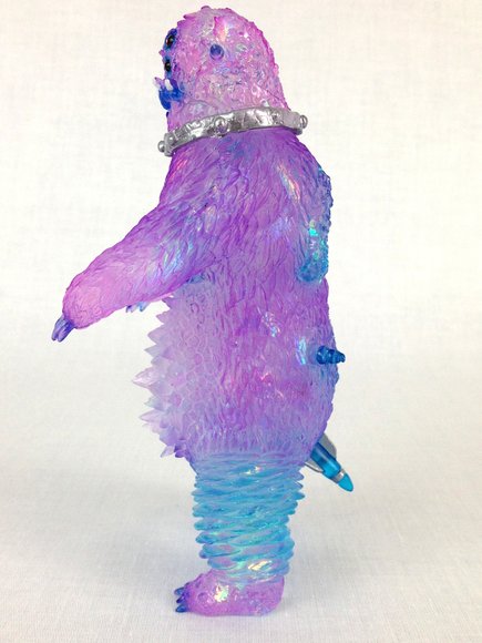 Kaiju Koseki: Crystal Version figure by Barry Allen (Gorgoloid), produced by Gorgoloid. Side view.