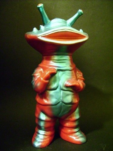 Kanegon figure, produced by Us Toys. Front view.