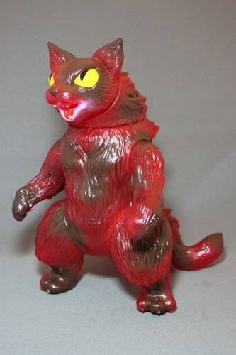 King Negora- Clear Red figure by Mark Nagata, produced by Max Toy Co.. Front view.
