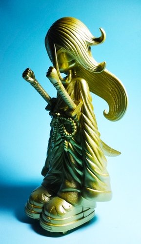 Kissaki Gold  figure by Erick Scarecrow, produced by Esc-Toy. Front view.
