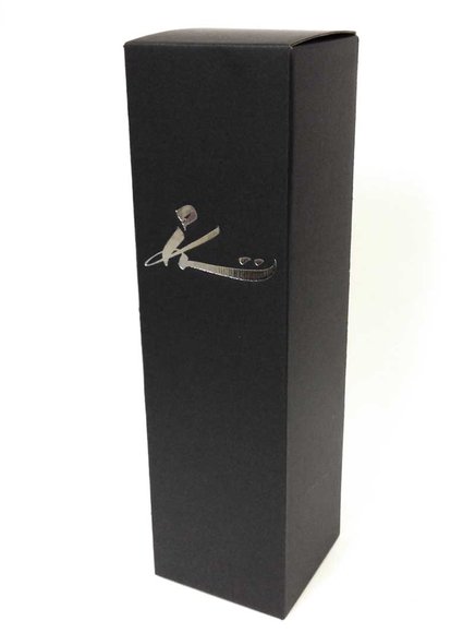 Kokuten - Clear Black figure by Usugrow, produced by Secret Base. Packaging.