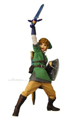 Link figure, produced by Medicom Toy. Front view.