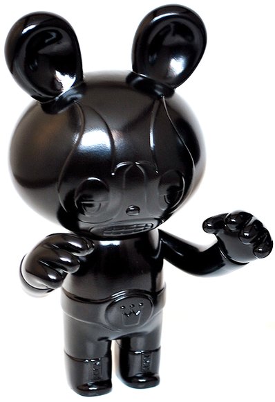 Lucha Bear - S7 Exclusive figure by Itokin Park. Front view.