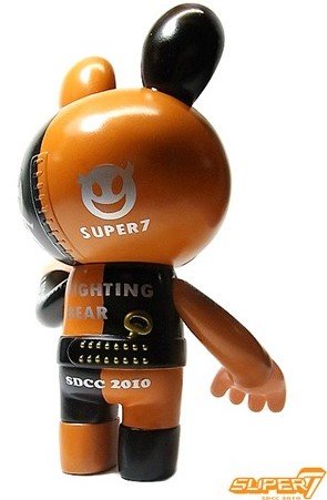 Lucha Bear - SDCC 2010  figure by Itokin Park, produced by Super7. Back view.