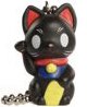 Lucky Cat Keychain - Black figure by Konatsu, produced by Konatsuya. Front view.