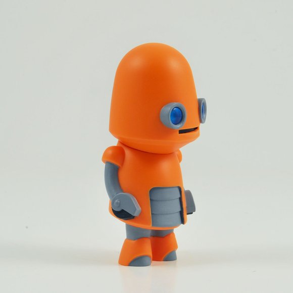 Luke figure by Robotics Industries (Jim Freckingham), produced by Robotics Industries (Jim Freckingham). Side view.