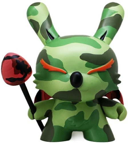 LVL-8 Camo Jungle figure by Erick Scarecrow. Front view.