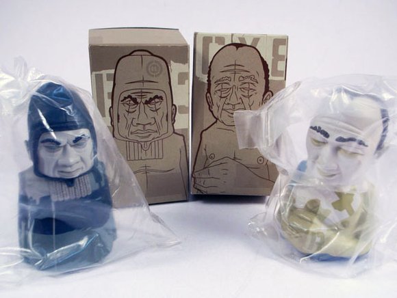 Madness figure by Dave Kinsey, produced by Adfunture. Packaging.