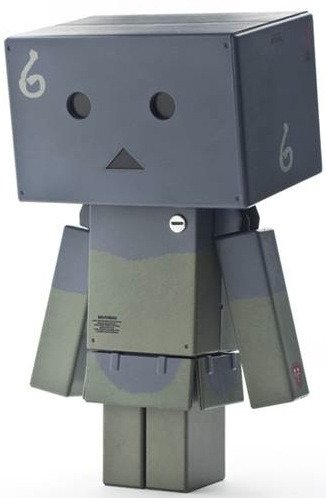 Ma.K.DANBOARD #001 S.A.F.S. figure by Enoki Tomohide, produced by Kaiyodo. Front view.