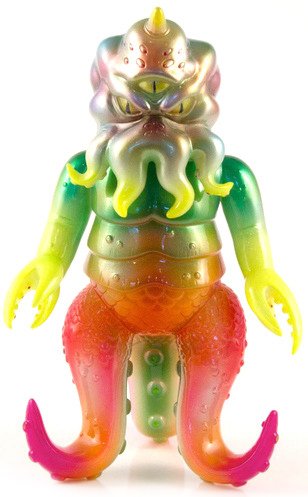 Mark Nagata - Kaiju Tripus figure by Mark Nagata. Front view.