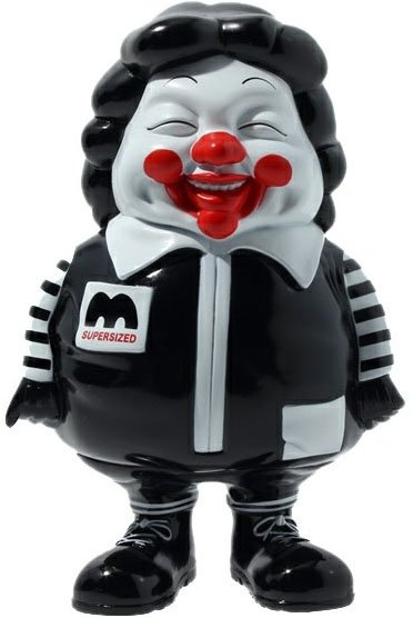 MC Supersized - Black figure by Ron English, produced by Secret Base. Front view.