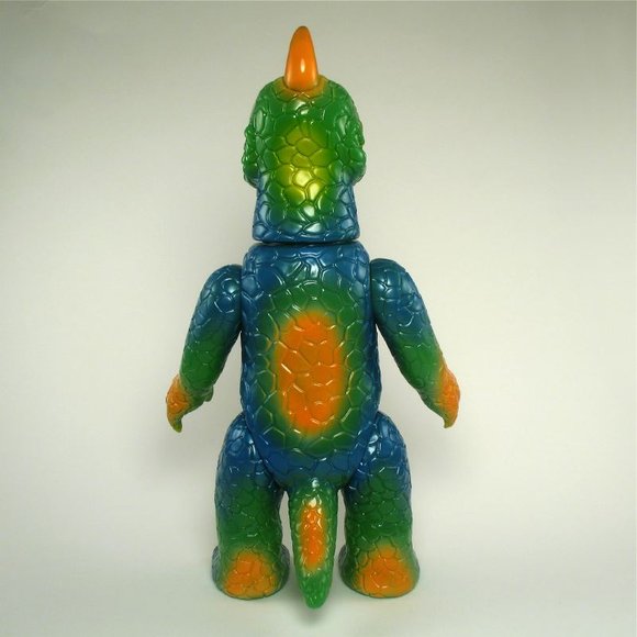 Miborah - Green, Orange, Blue figure by Naoya Ikeda. Back view.