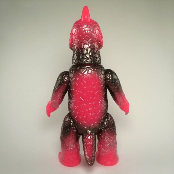Miborah - Neon Pink, Metallic Black figure by Kiyoka Ikeda. Back view.