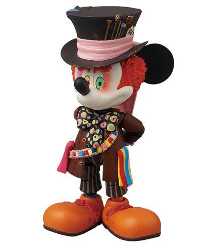 Mickey Mouse as the Mad Hatter - VCD No.177 figure by Disney, produced by Medicom Toy. Front view.