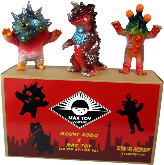 Mini Alien Argus - Mount Kobo Limited  figure by Mark Nagata, produced by Max Toy Co.. Packaging.