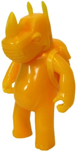 Mini Rumpus - Sunshine figure by Scribe. Front view.