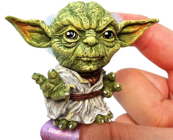 Mini Yoda figure by Kathleen Voigt. Front view.