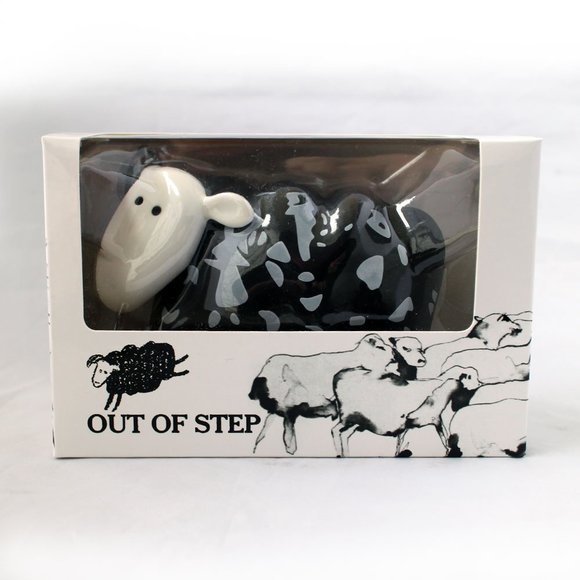 Minor Threat - Out Of Step Sheep figure, produced by Lost And Found Bootleg Company. Packaging.