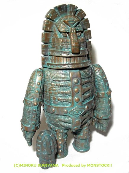 Moairobo (モアイロボ) - Bronze Idol figure by Minoru Sugiyama, produced by Monstock. Back view.